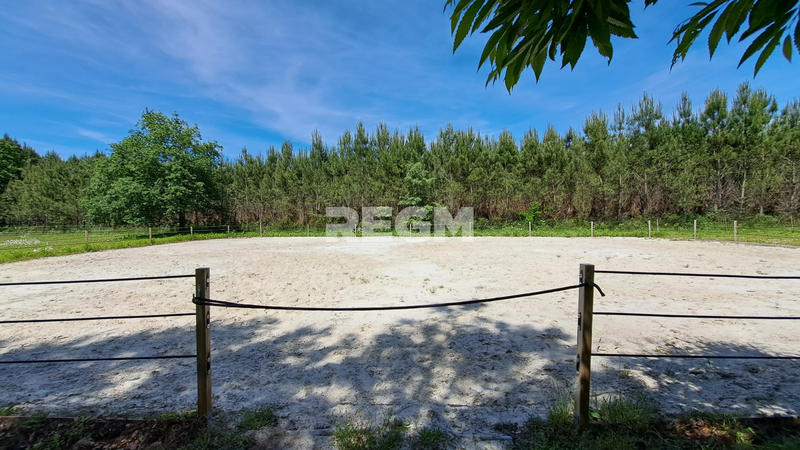 Propriété - 117 m² - 3 pièces