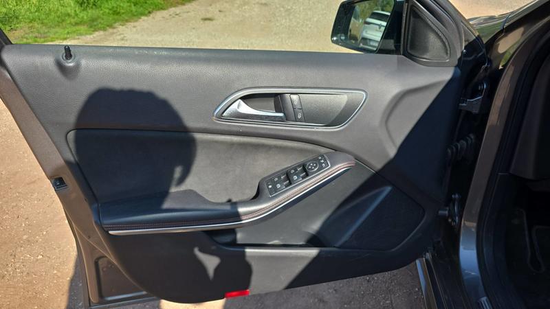 Mercedes Classe a IV 200 156 7g-Dct Fascination - Automatique Toit ouvrant