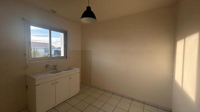 Maison - 81 m² - 5 pièces