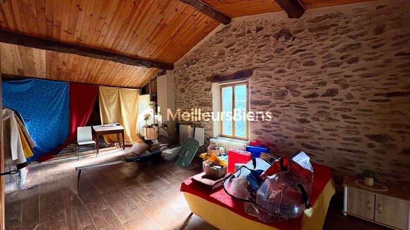 Maison en pierre - 230 m² - 5 pièces