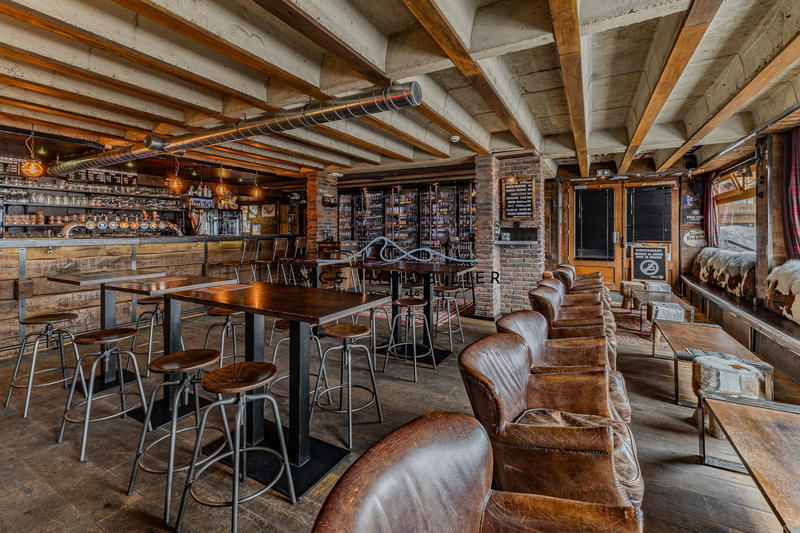 Fonds de commerce - Hôtellerie / Restauration - 132 m²