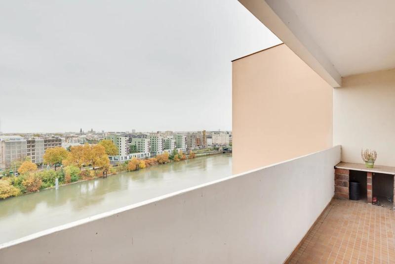 Appartement - 84 m² - 4 pièces