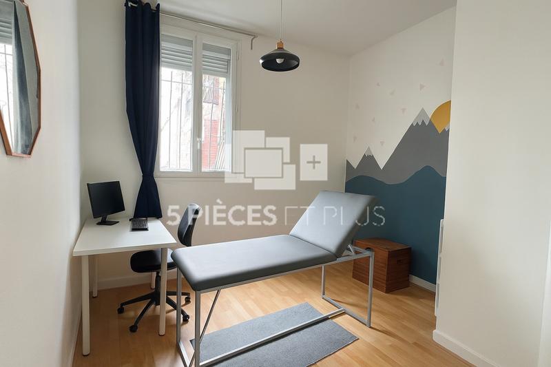 Bureau - 119 m² - 3 pièces