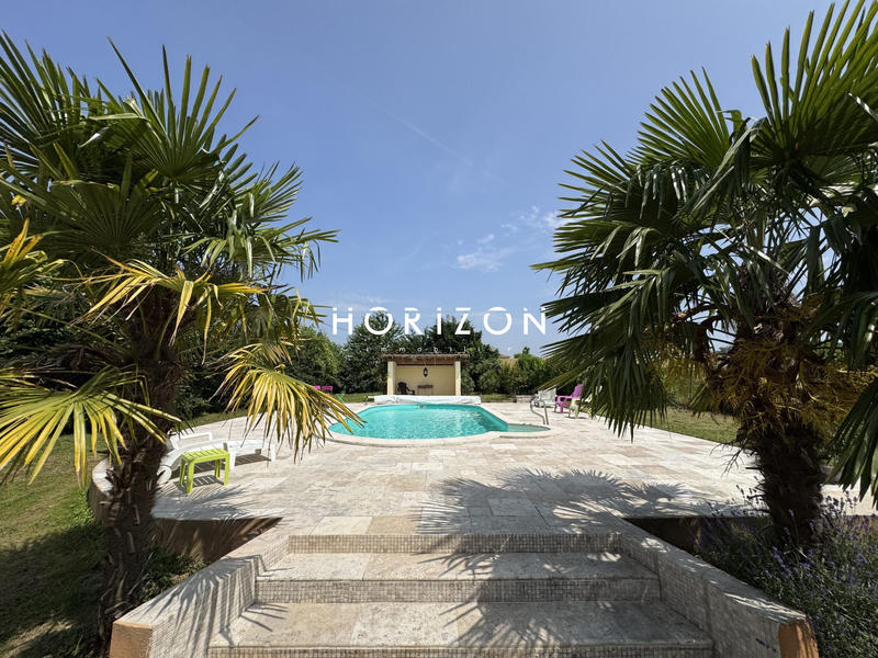 Ferme - 267 m² - 10 pièces