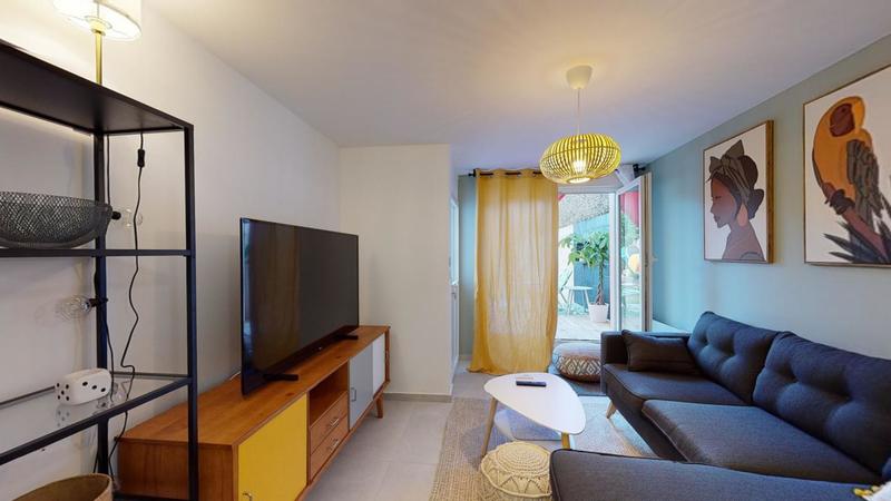 Appartement - 100 m² - 6 pièces