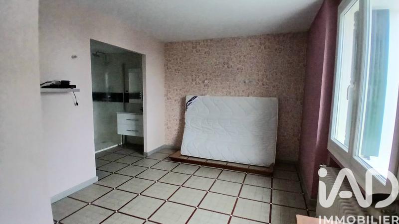 Maison - 143 m² - 8 pièces