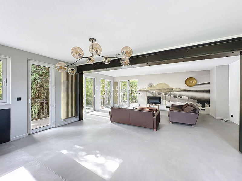 Maison - 122 m² - 6 pièces