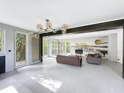 Maison - 122 m² - 6 pièces