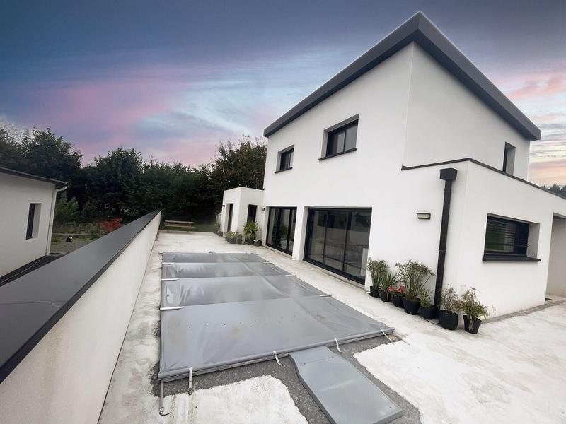 Maison - 144 m² - 5 pièces