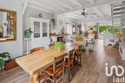 Maison - 175 m² - 7 pièces