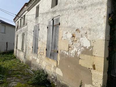 Immeuble mixte - 211 m² - 5 pièces