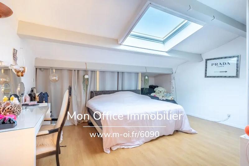 Maison - 165 m² - 6 pièces