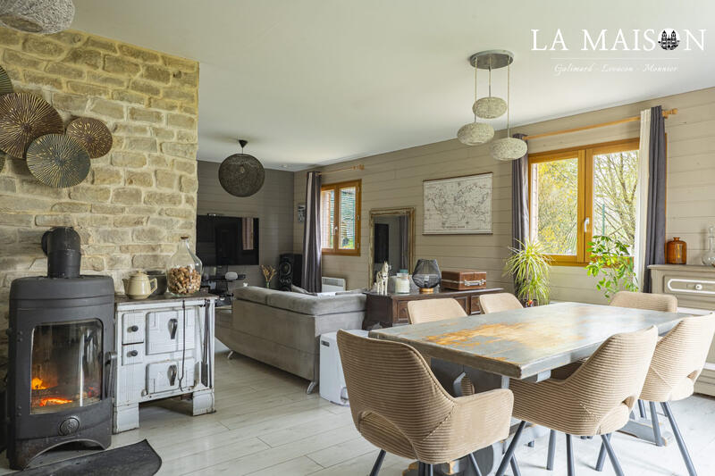 Maison - 122 m² - 4 pièces