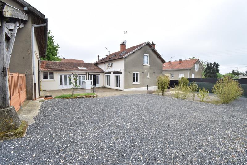 Maison - 144 m² - 5 pièces