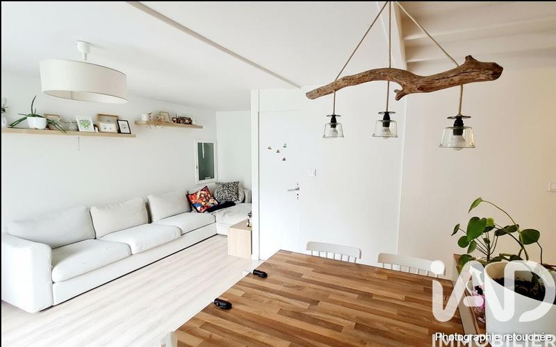Maison - 95 m² - 5 pièces