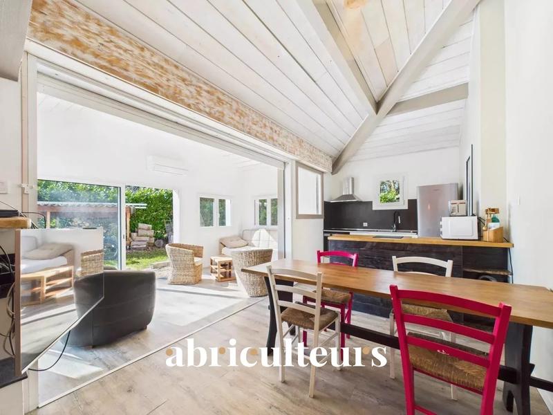 Maison chambre d'hôtes - 295 m² - 10 pièces