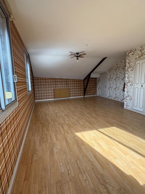 Maison - 190 m² - 7 pièces