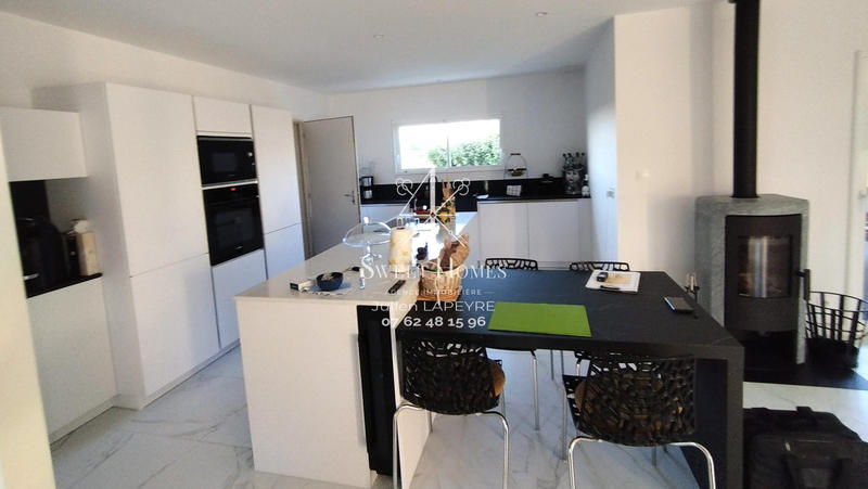 Maison - 114 m² - 5 pièces