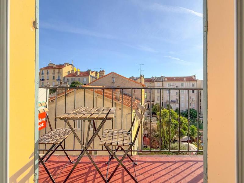 Appartement - 83 m² - 4 pièces