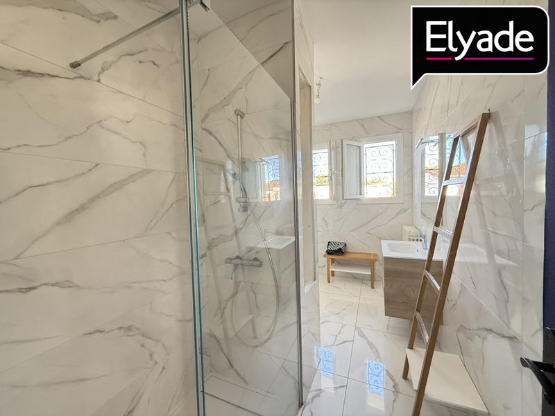 Villa - 204 m² - 7 pièces