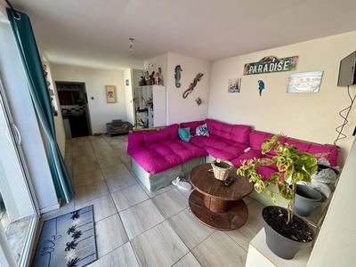 Maison - 214 m² - 12 pièces