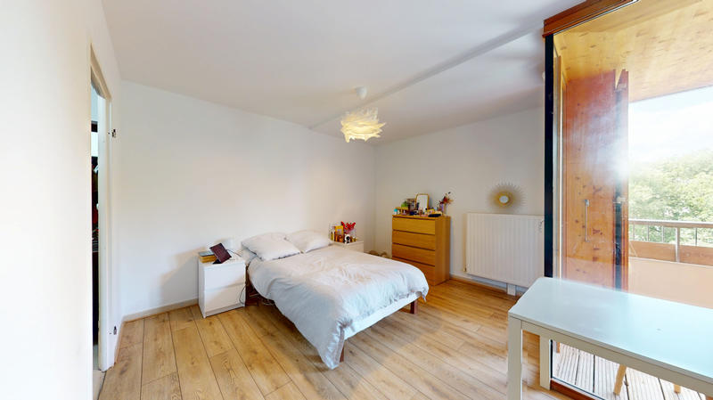 Appartement - 92 m² - 3 pièces