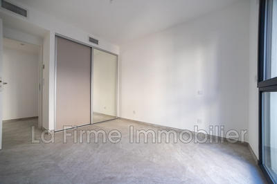 Appartement - 97 m² - 3 pièces