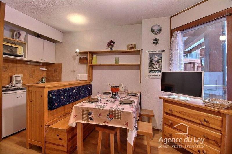 Studio - 24 m² - 1 pièce