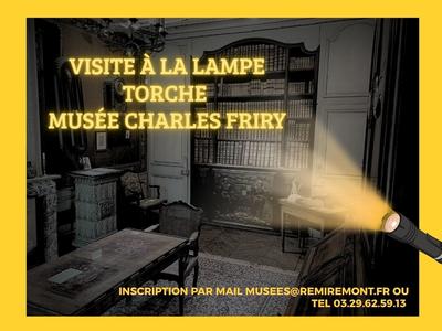 Visite nocturne à la lampe torche