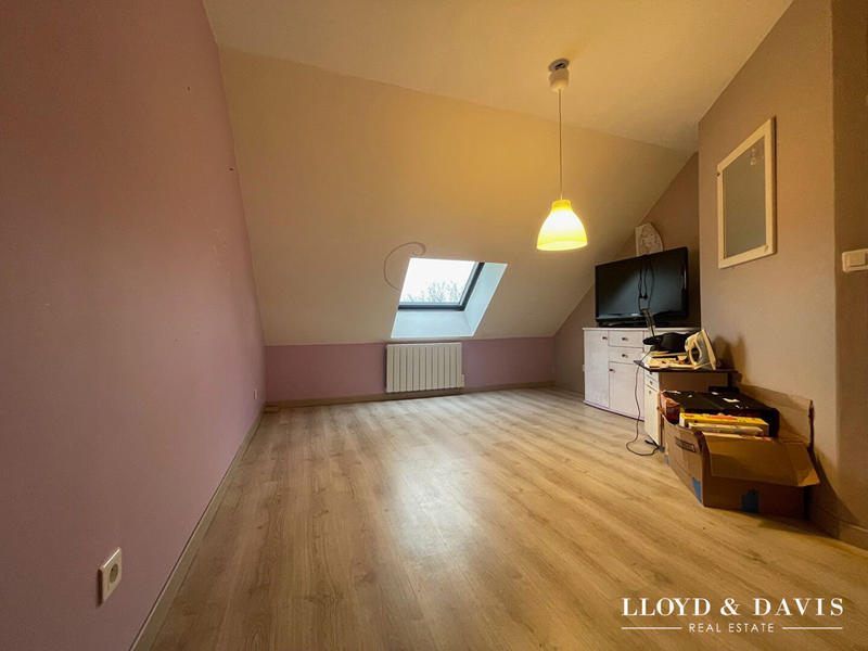 Maison - 146 m² - 5 pièces