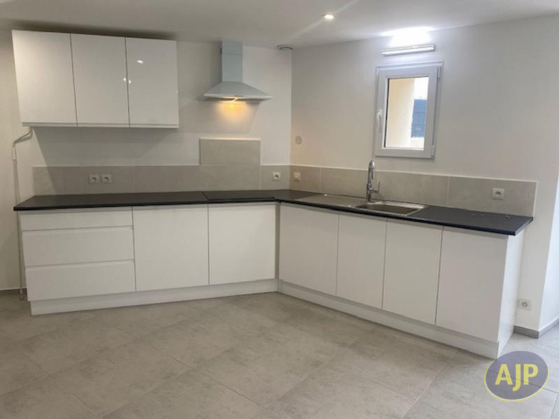 Maison - 117 m² - 5 pièces