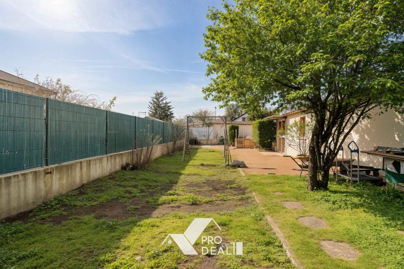 Maison - 110 m² - 4 pièces