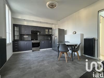 Maison - 98 m² - 7 pièces