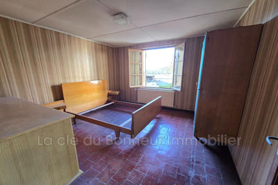 Appartement - 77 m² - 4 pièces