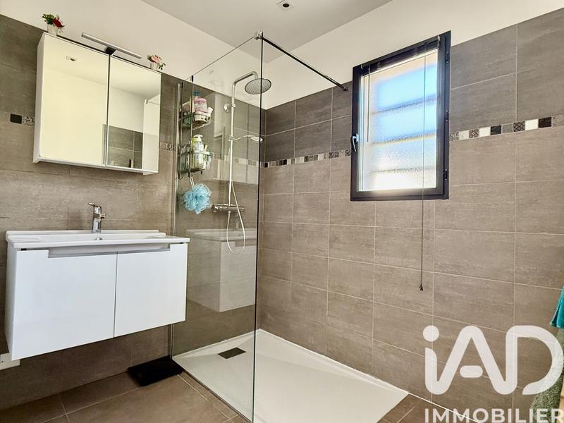 Maison - 94 m² - 4 pièces