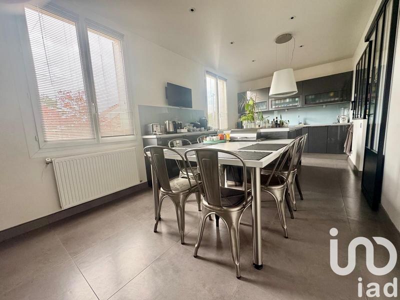 Maison - 150 m² - 6 pièces