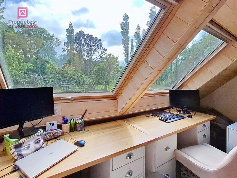 Maison - 167 m² - 8 pièces