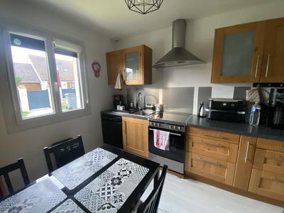 Maison - 77 m² - 4 pièces