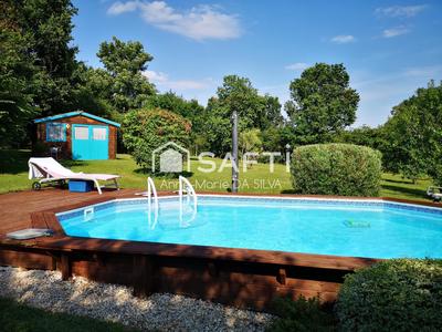 Maison - 140 m² - 7 pièces