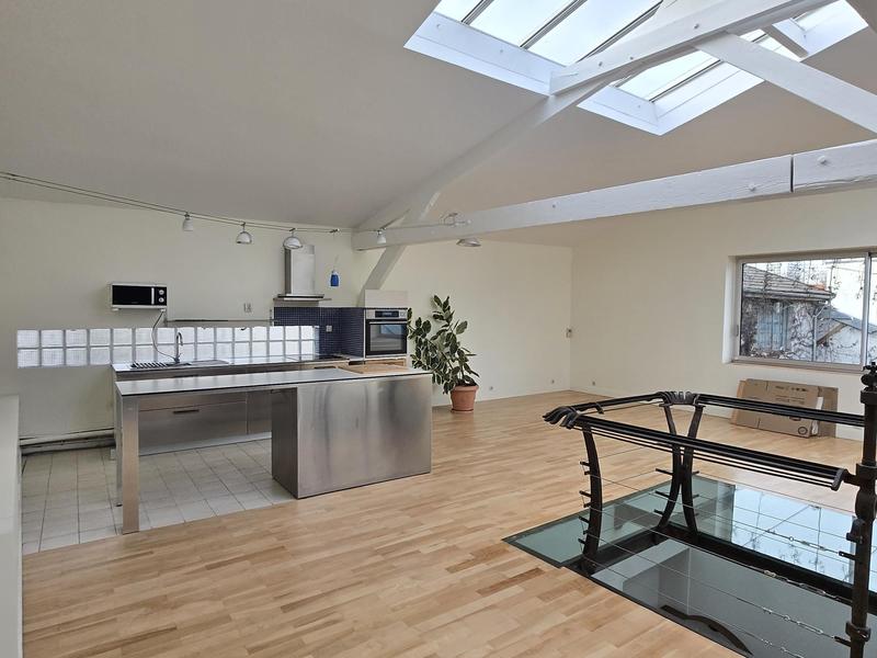 Duplex - 159 m² - 6 pièces