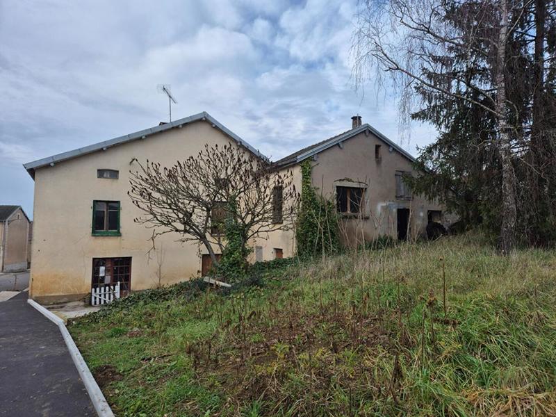 Maison de village - 100 m² - 4 pièces