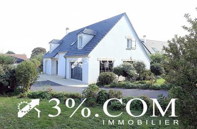 Maison - 200 m² - 8 pièces