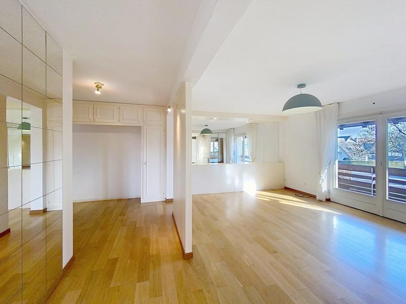 Appartement - 83 m² - 3 pièces