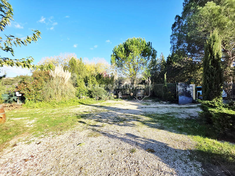 Terrain - 840 m²