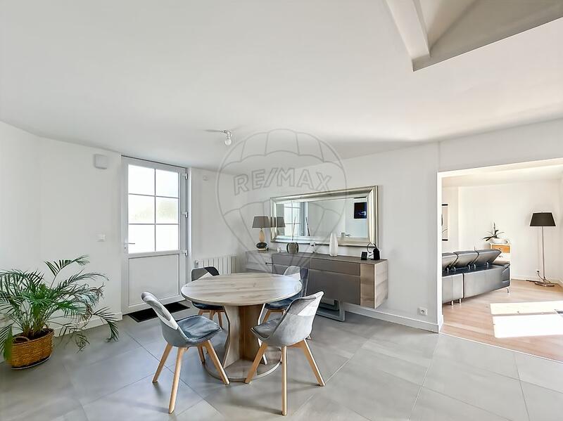 Maison - 136 m² - 5 pièces