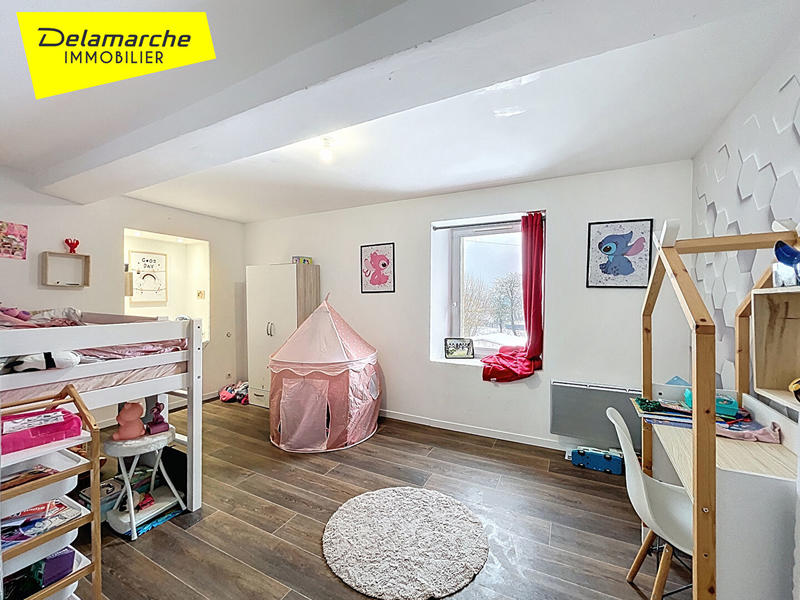 Maison - 179 m² - 8 pièces