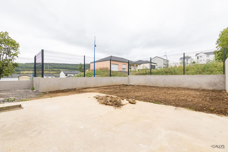 Maison - 142 m² - 6 pièces