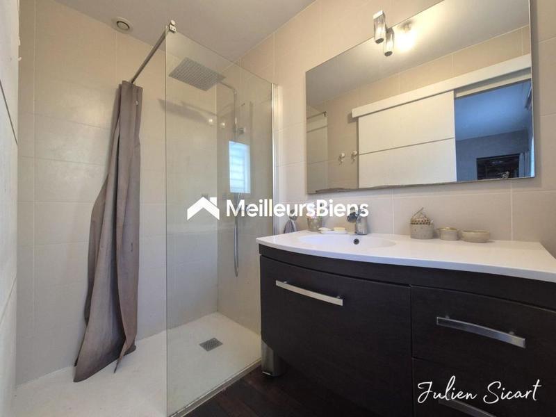 Villa - 115 m² - 4 pièces