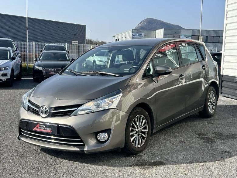 Toyota Verso 112d 7 places Caméra de recul