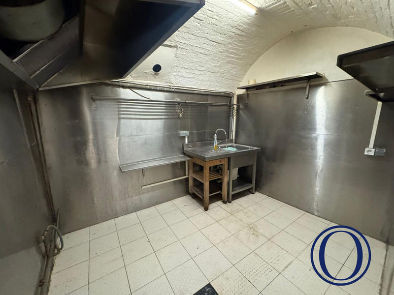 Local commercial - 90 m²